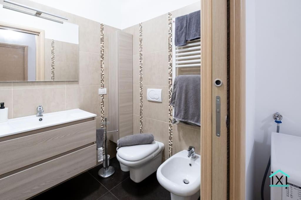Travedona Loft By Lake Ixihome Ngoại thất bức ảnh