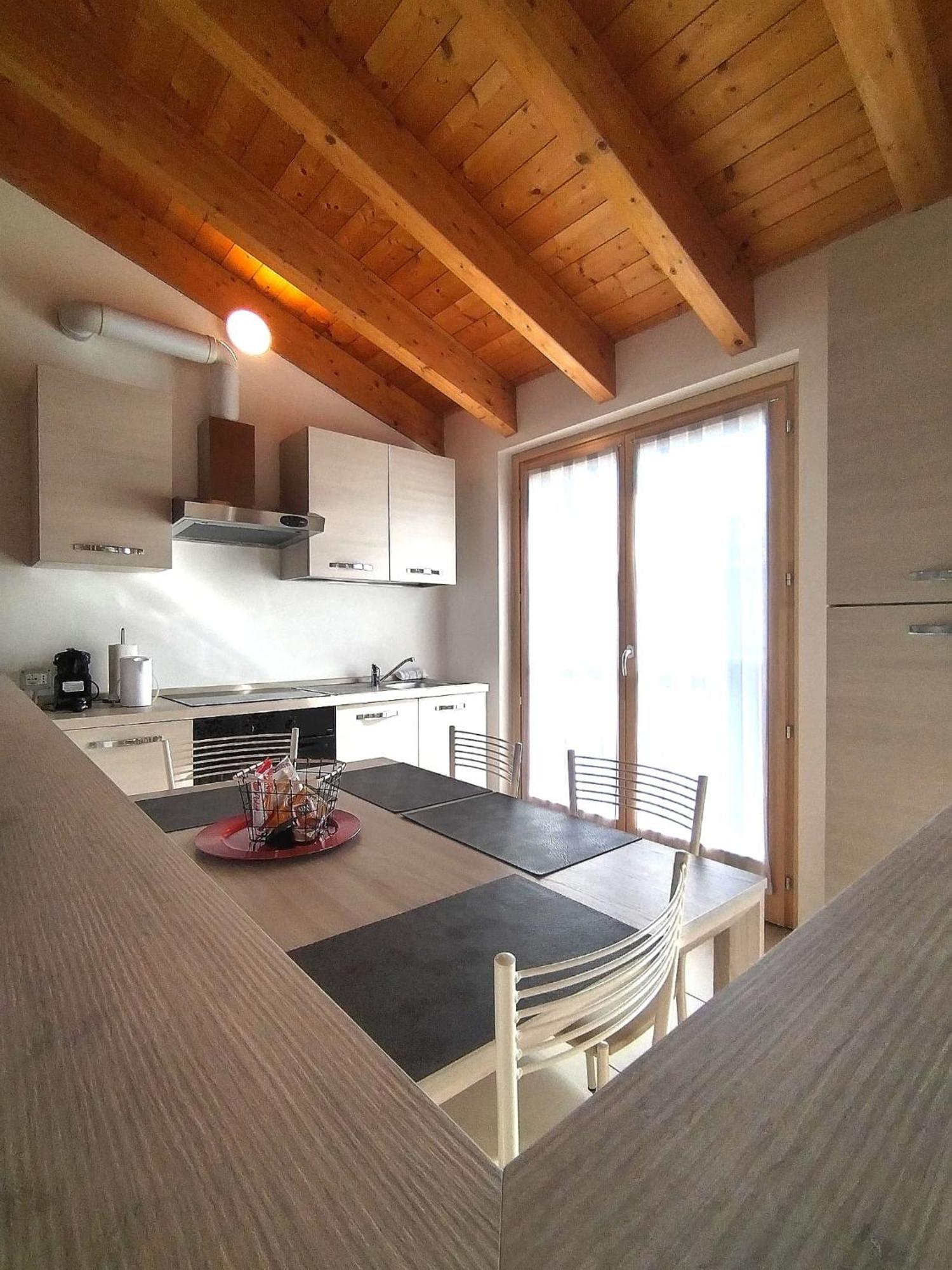 Travedona Loft By Lake Ixihome Ngoại thất bức ảnh